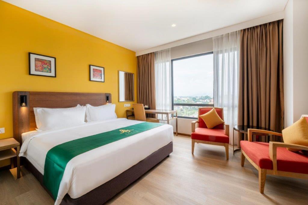 Arena Premier Hotel 芙蓉 外观 照片